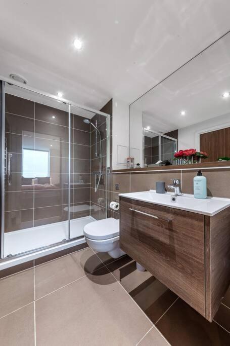 One Bedroom Flat In Bp106